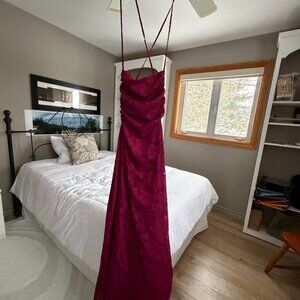 Burgundy maxi Dress